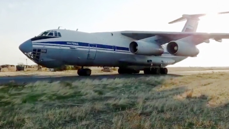 Военно-транспортен самолет се е разбил в Русия